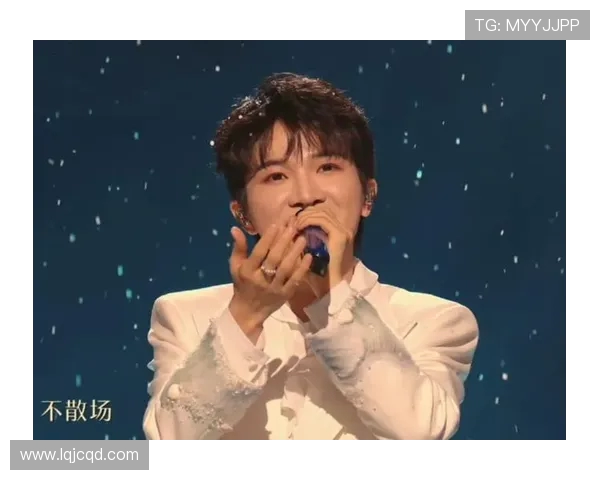 周深 “爽歪哥” 进化史！万人合唱时结燃爆荣耀中国节