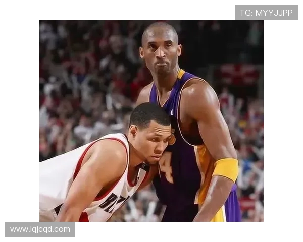 撕裂之城的双时代：罗伊的黄曼巴传奇与杨瀚森的青春风暴(1)